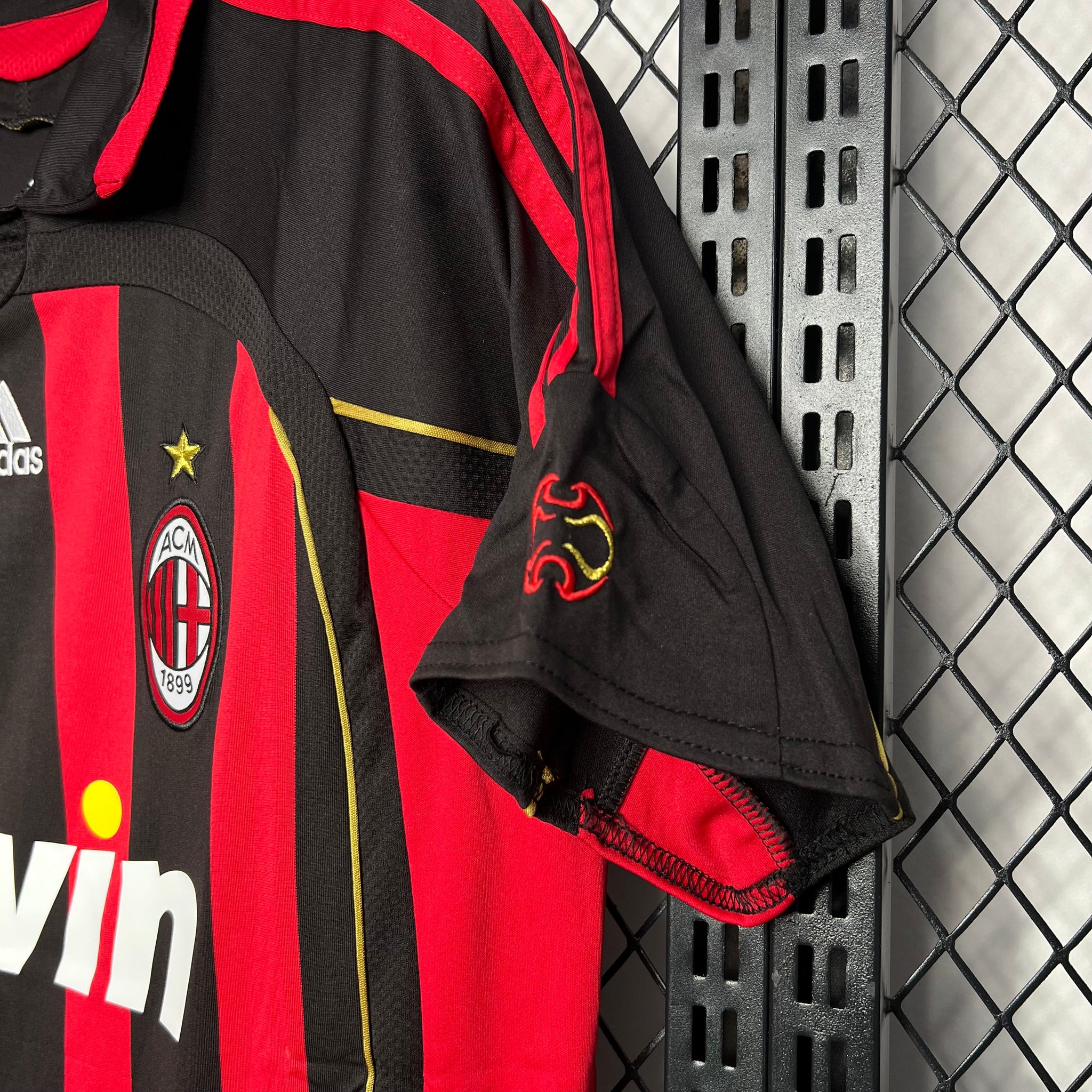 AC Milan 2006/07 Home Retro Jersey