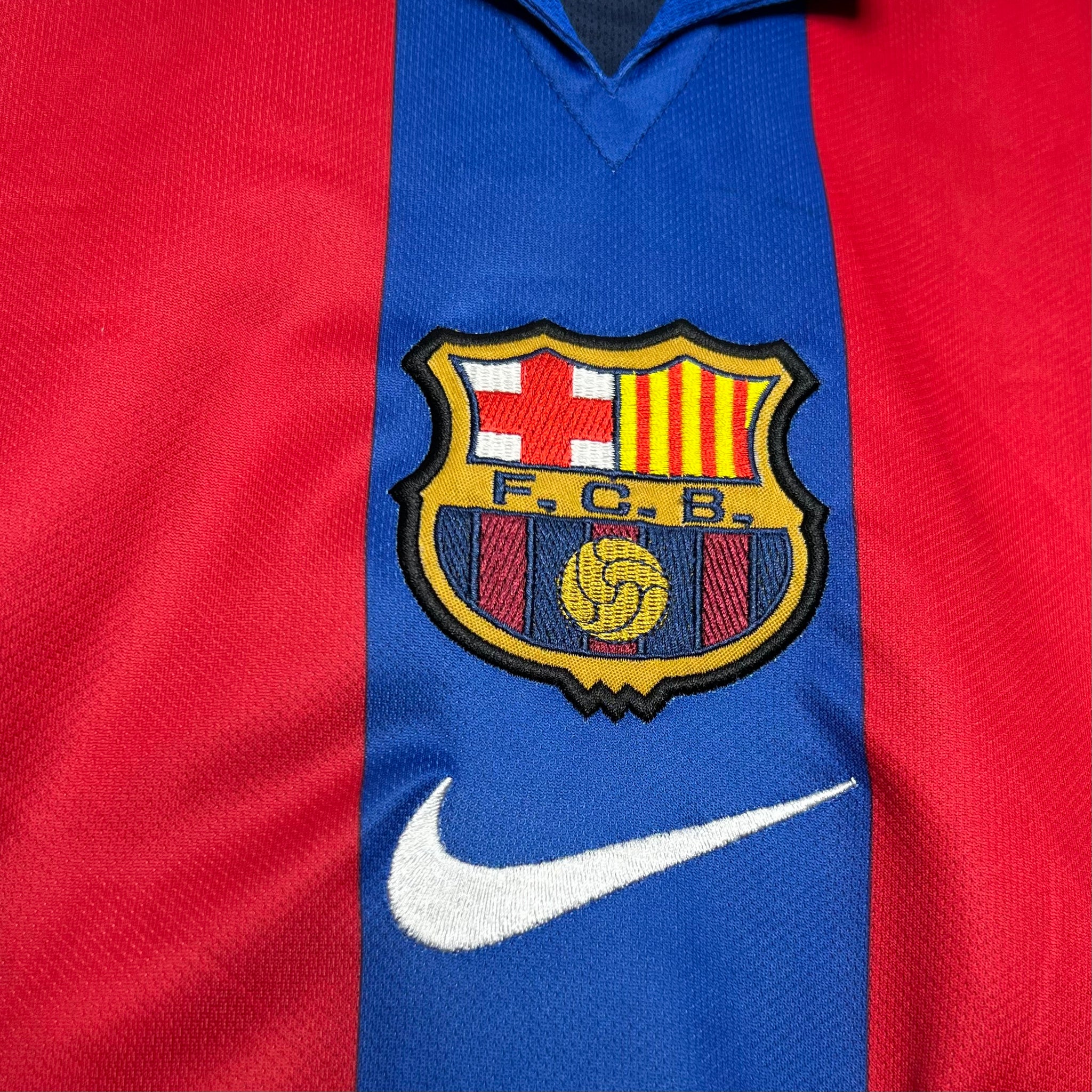 Barcelona 2004/05 Home Retro Jersey