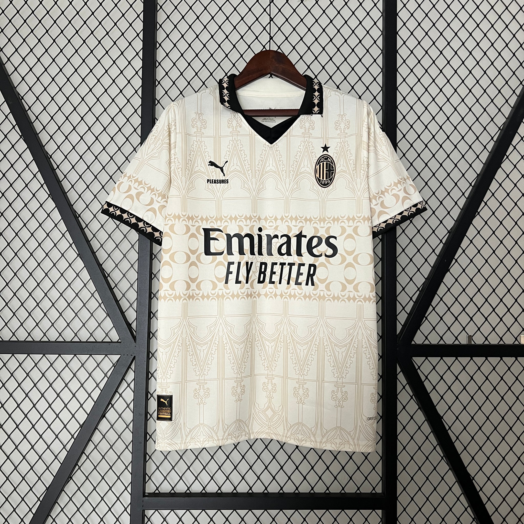 A.C. Milan 2024 Jersey - Edición Especial Beige