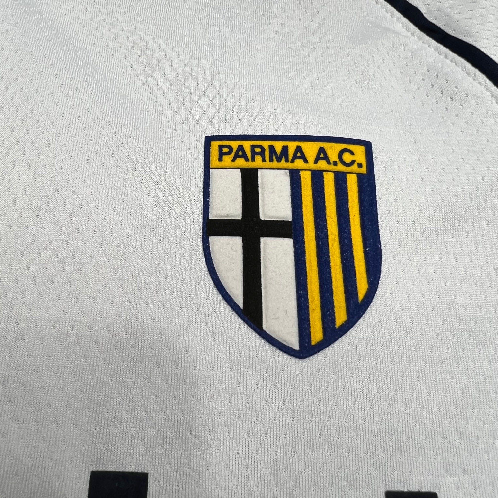 Parma Calcio 2003/04 Home Retro Jersey