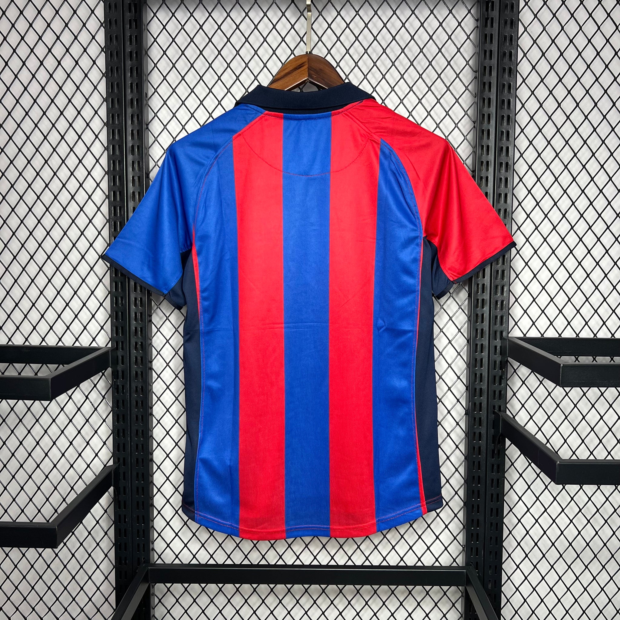 Barcelona 2004/05 Home Retro Jersey